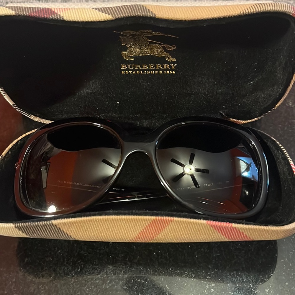 Burberry Sunglasses